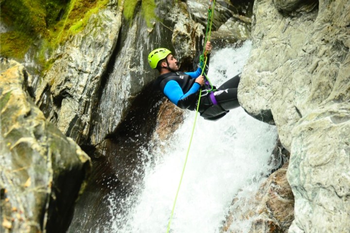 Abseiling whitewater